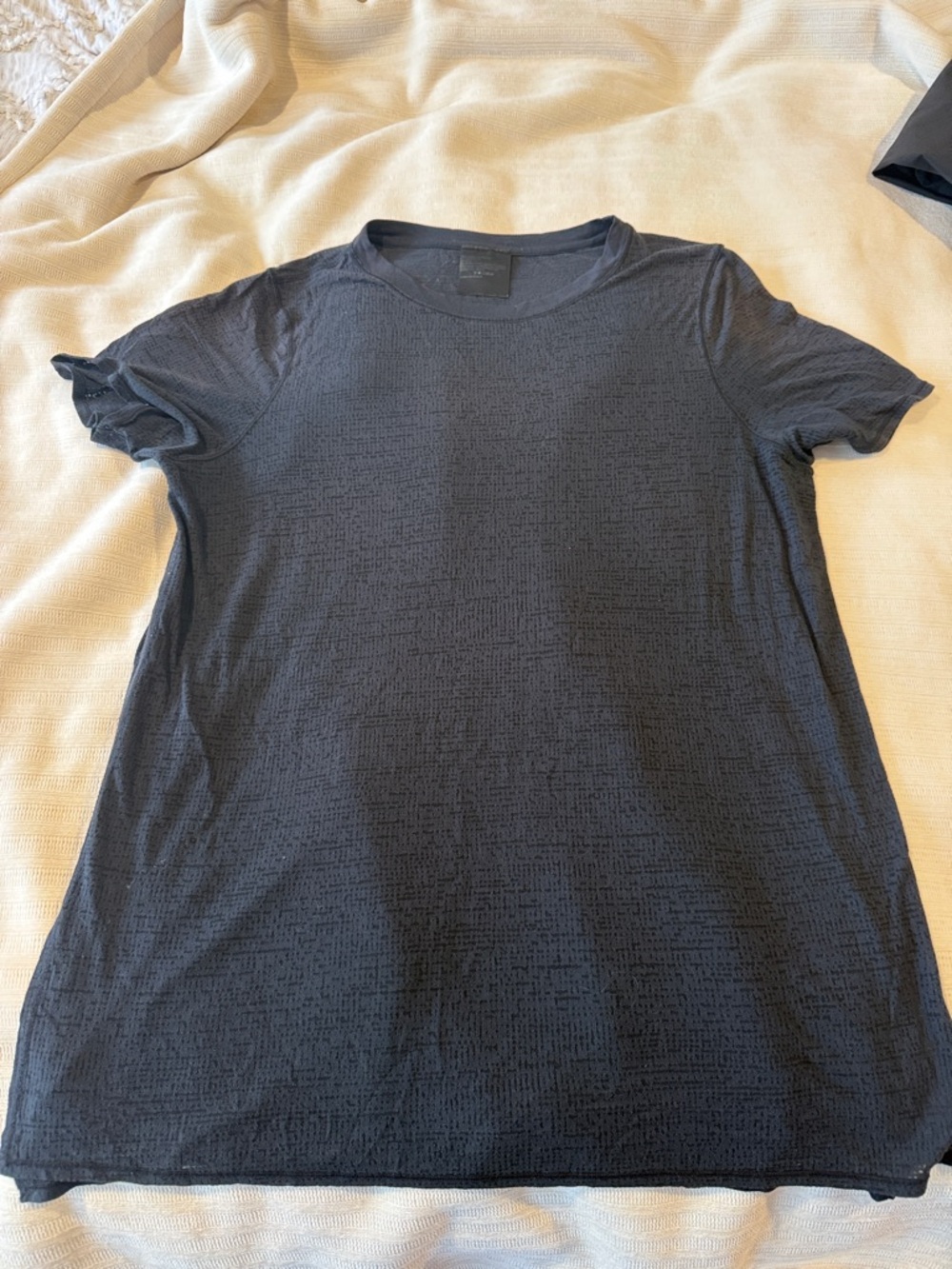 Lululemon oversized perforated black tee